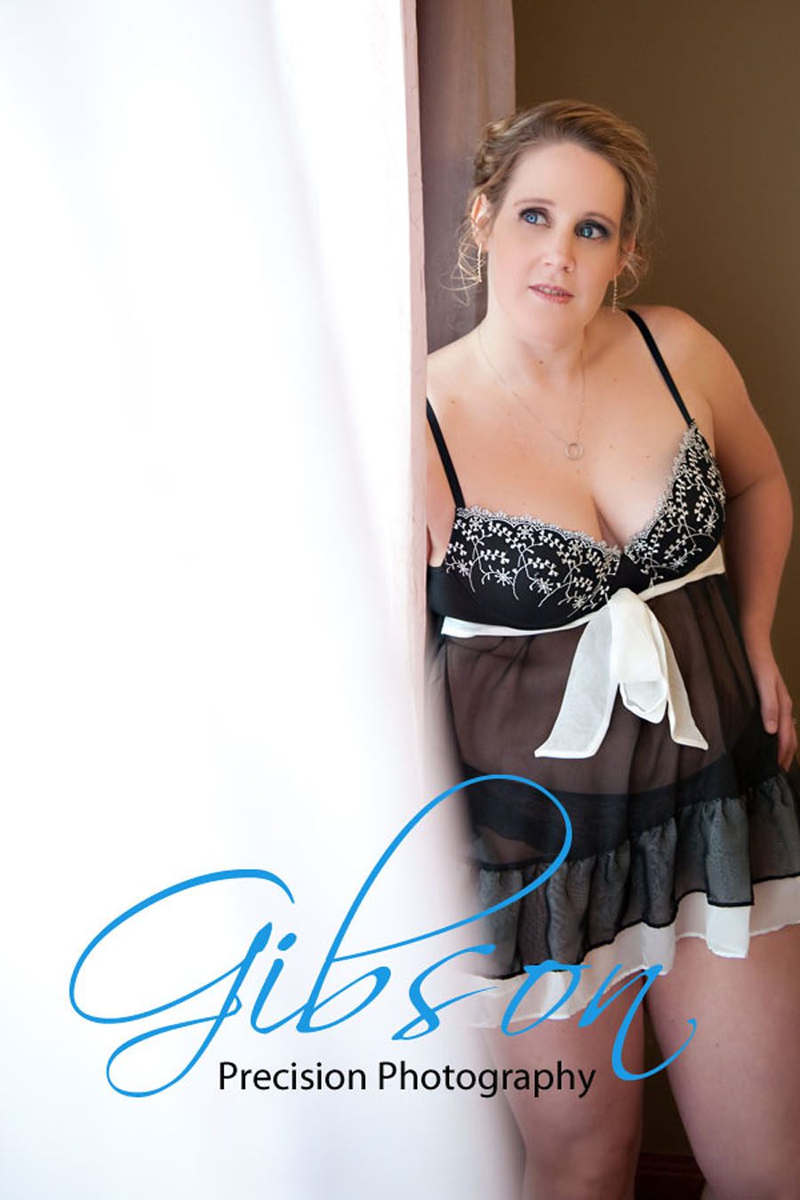 Boudoir Photographer Burlington Ontario Newborn Photographer Burlington Ontario Gibson 2930