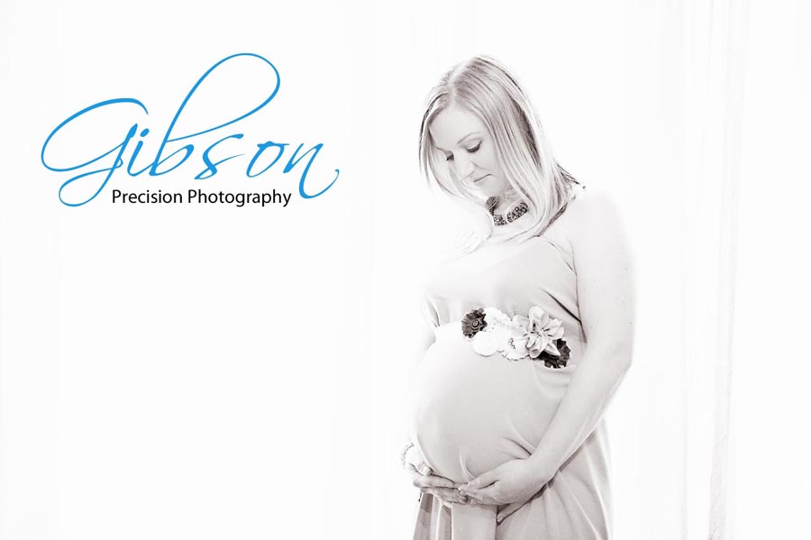 Maternity Photographer Toronto Ontario 
