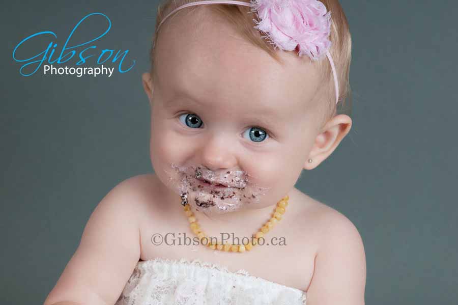 Cake Smash Photographer Burlington Ontario 