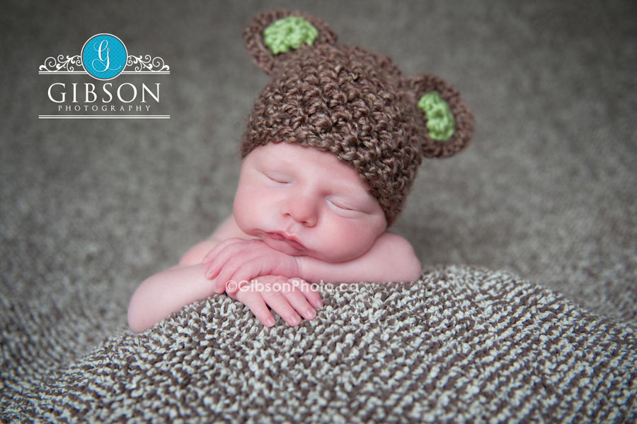 newborn_photographer_Burlington_Ontario