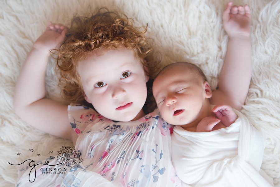 Sibling Newborn Photography 