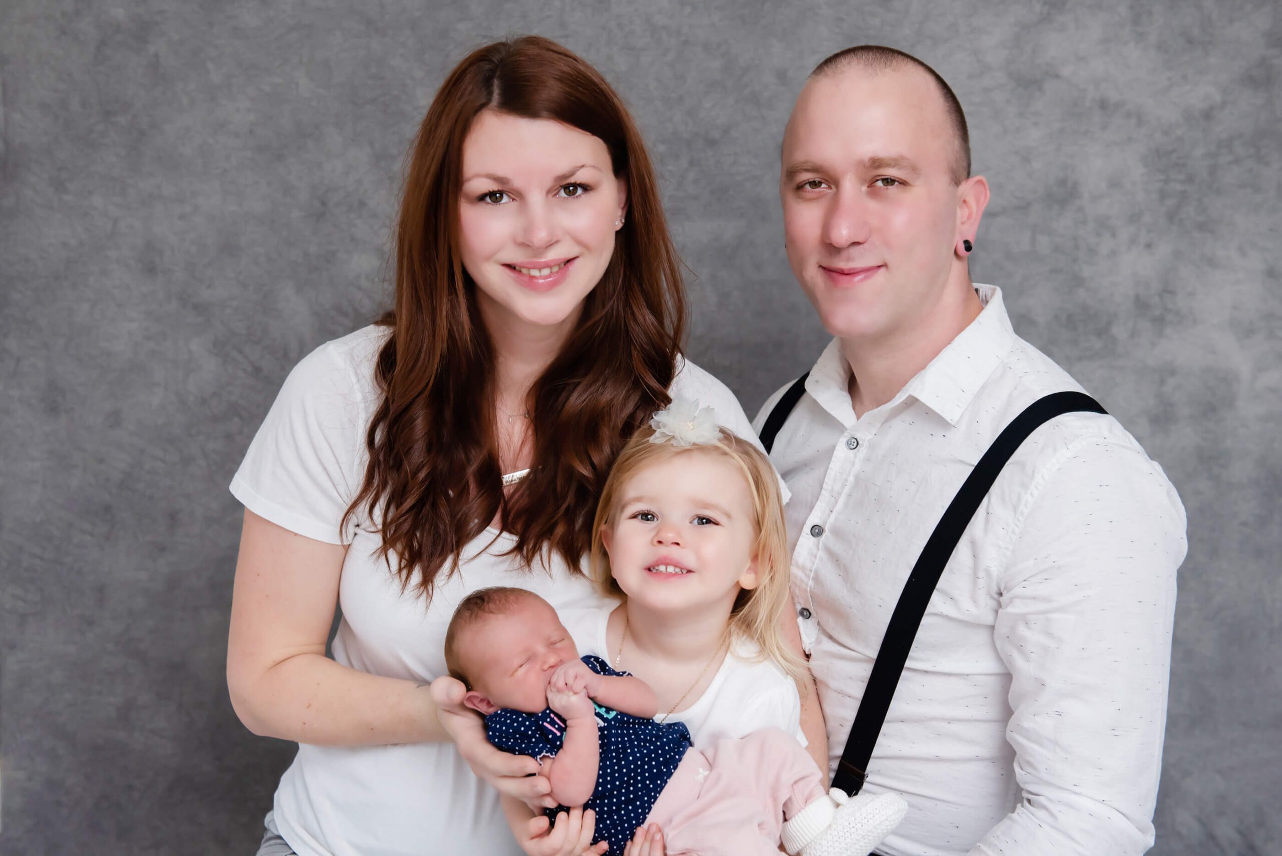 Toronto Newborn Photography Family With Newborn