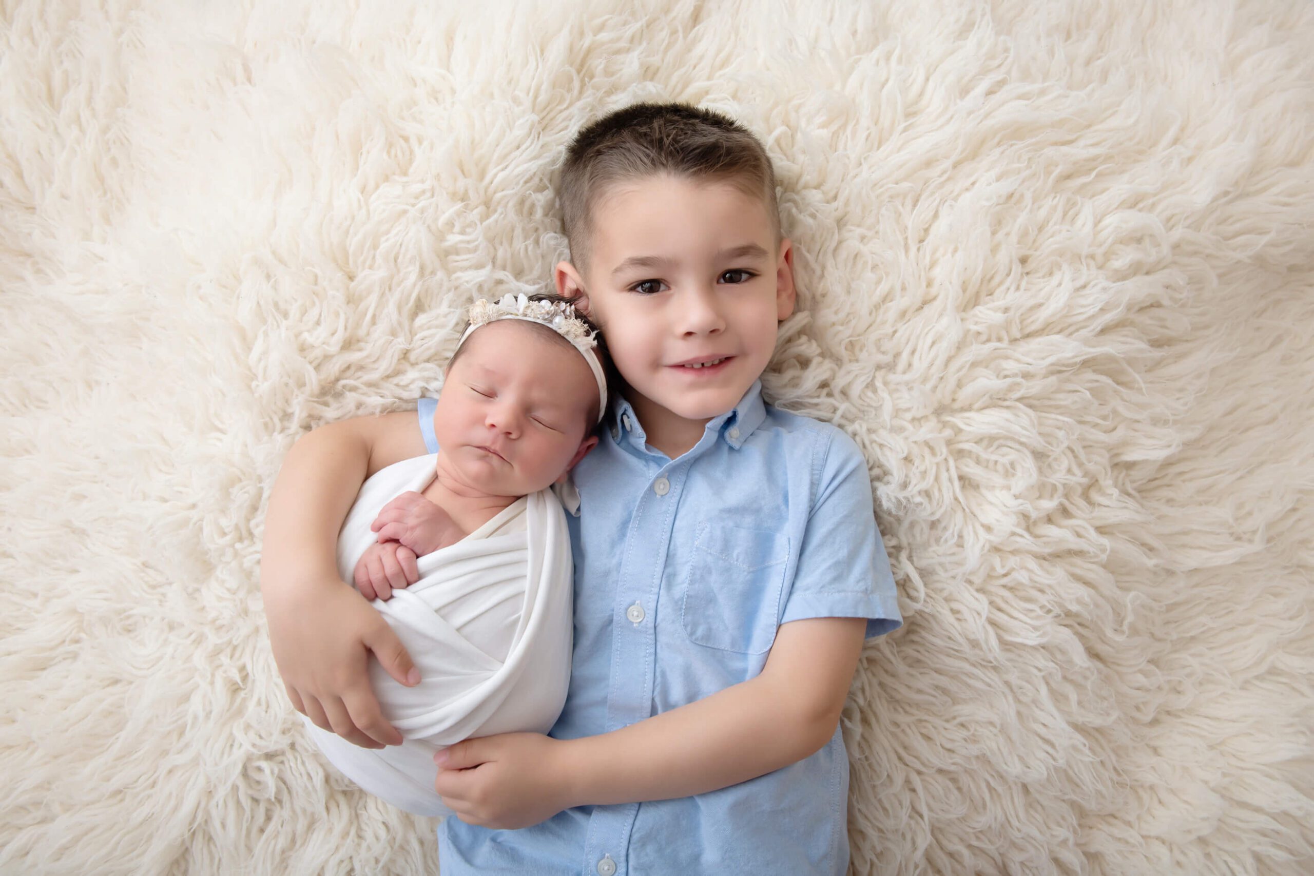 sibling boy and girl newborn photo
