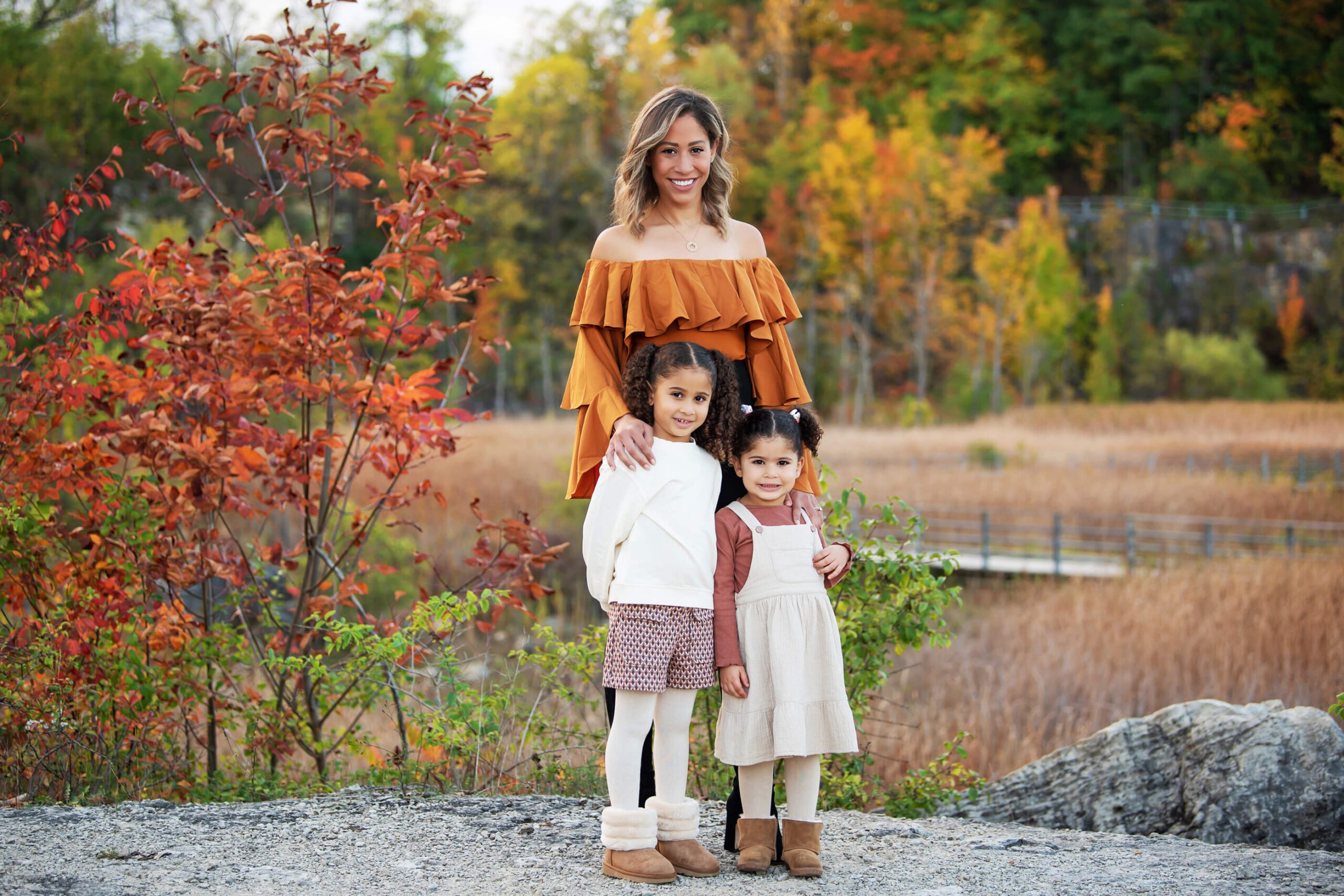 mom with daughters are her fall family session