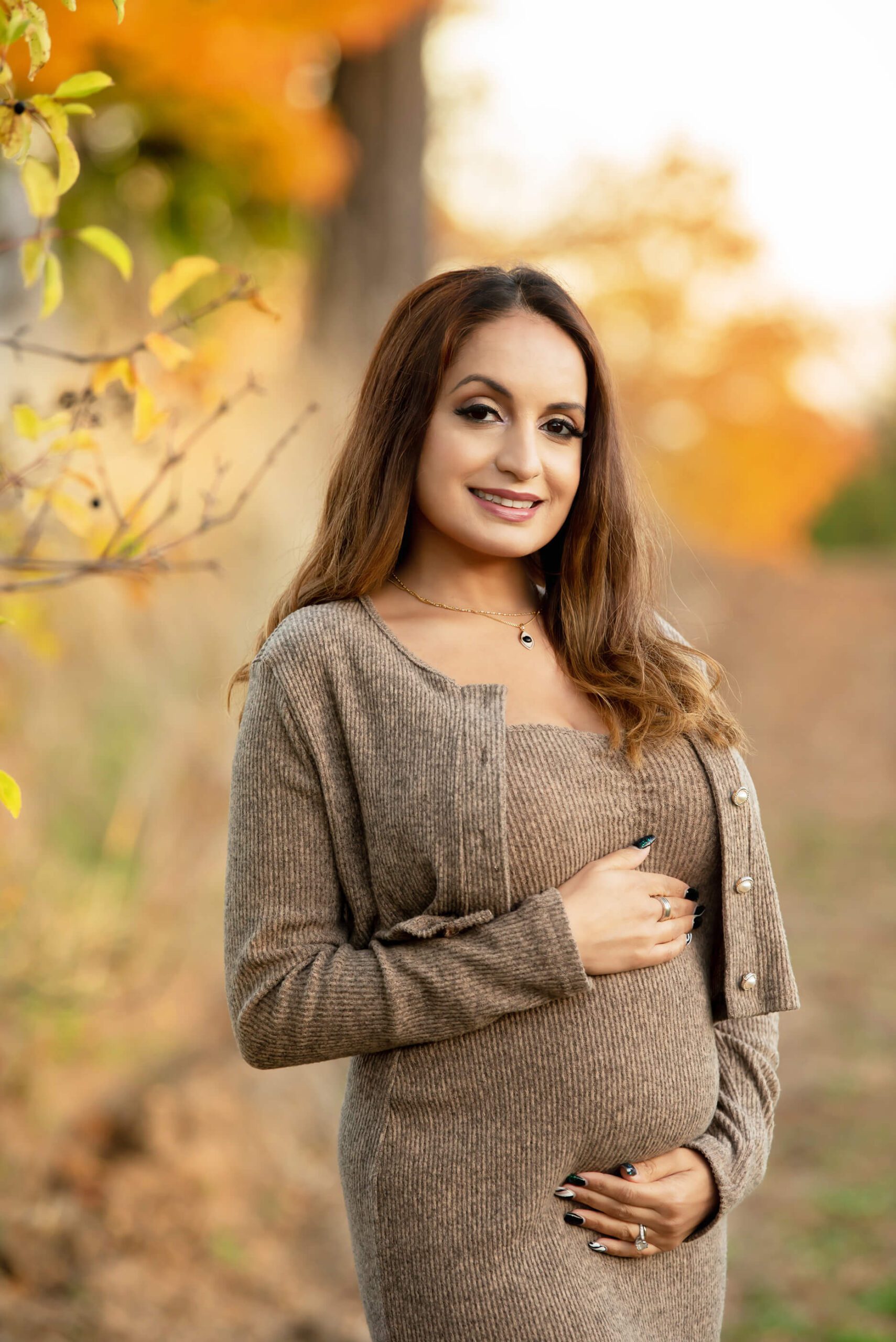 Fall Outdoor Toronto & Burlington Maternity Photography session at the Golden Hour