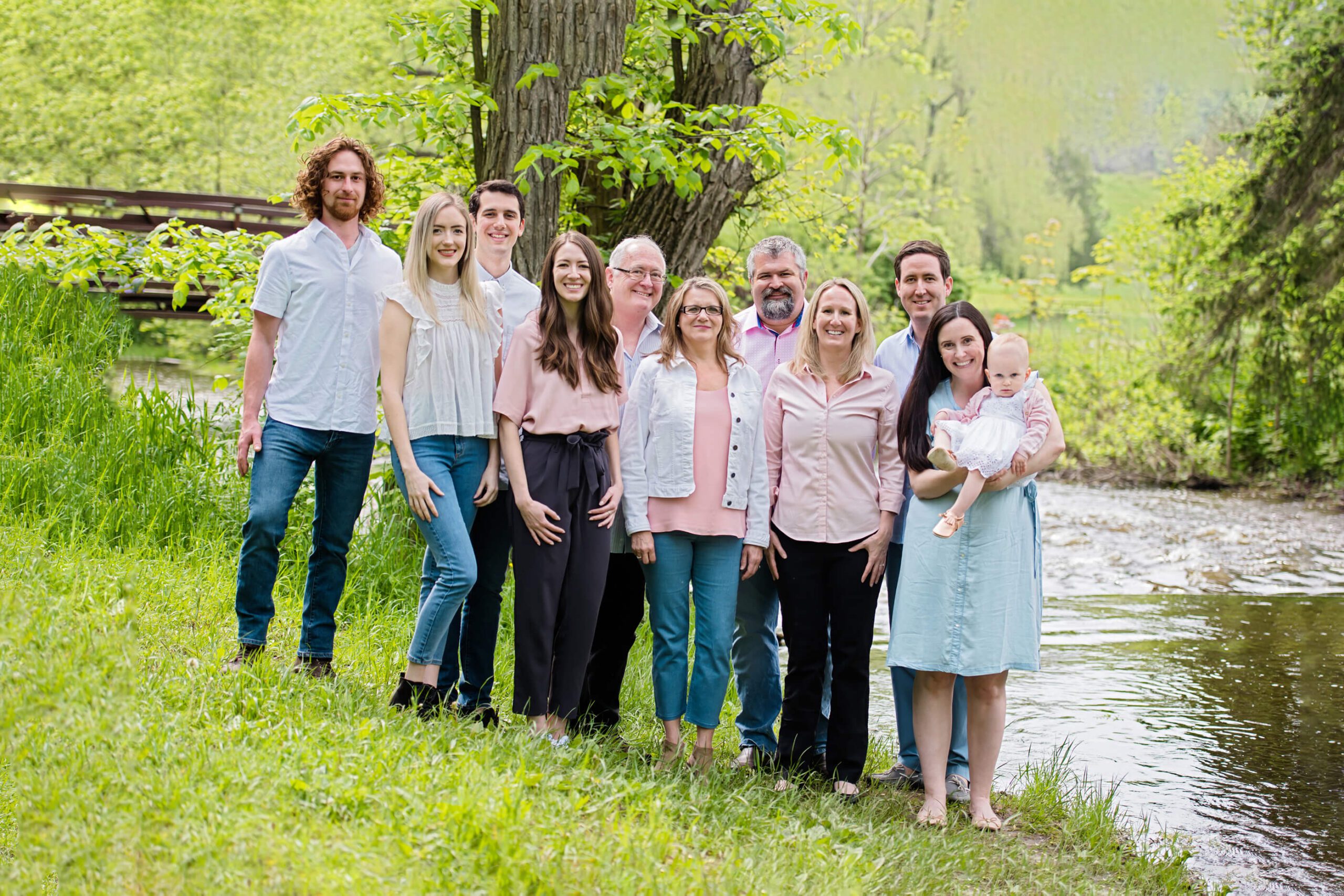 Extended family photography session at Lowville Park in Burlington, Ontario