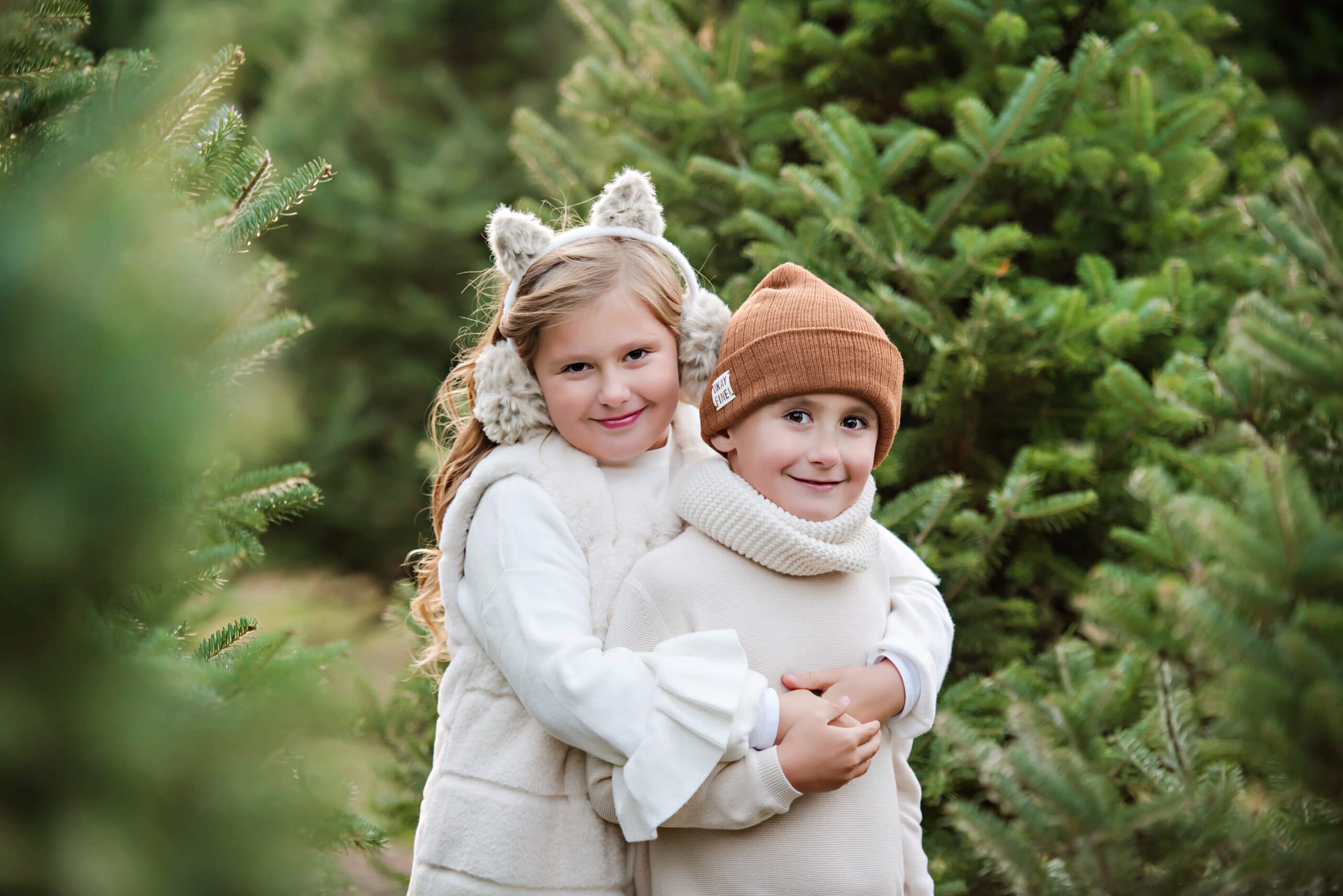 Brother and sister Tree Farm Family photos